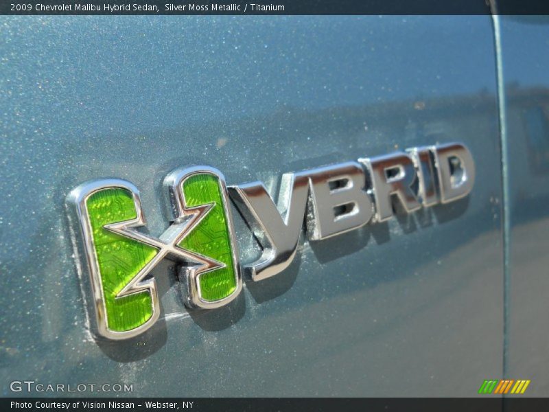  2009 Malibu Hybrid Sedan Logo