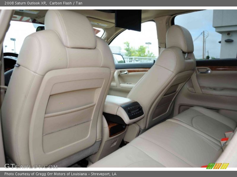 Carbon Flash / Tan 2008 Saturn Outlook XR