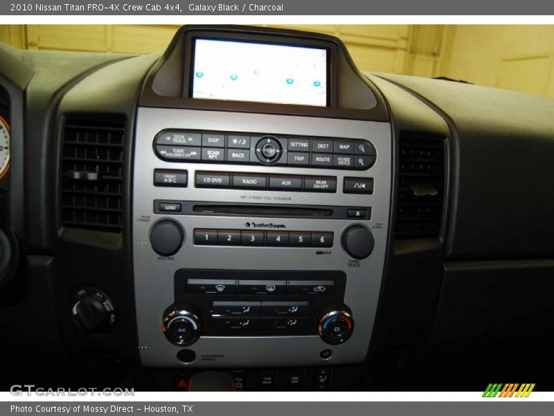 Controls of 2010 Titan PRO-4X Crew Cab 4x4