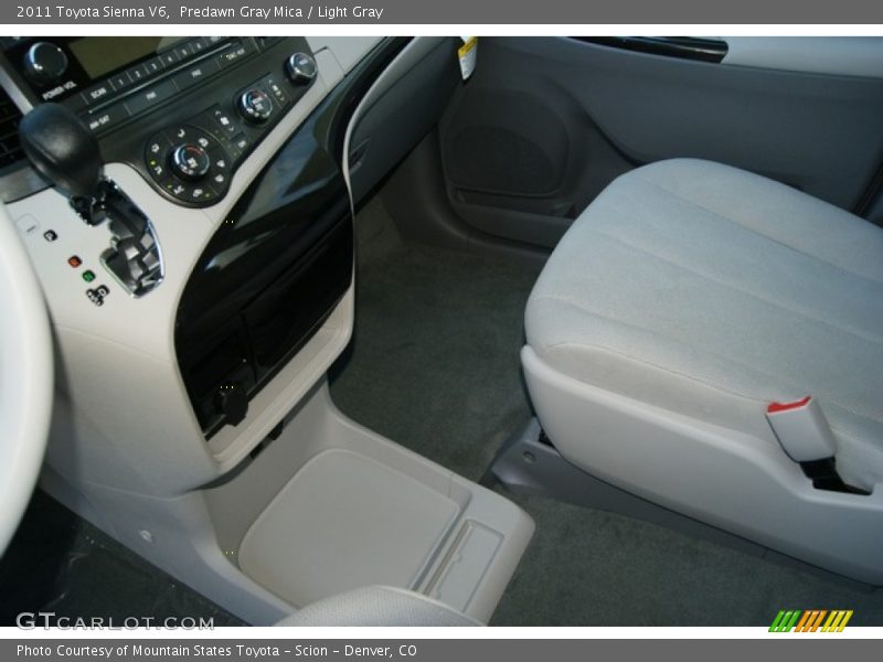 Predawn Gray Mica / Light Gray 2011 Toyota Sienna V6