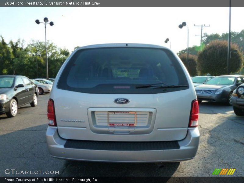 Silver Birch Metallic / Flint Grey 2004 Ford Freestar S