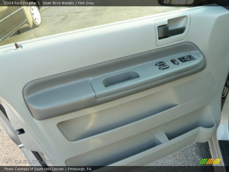 Silver Birch Metallic / Flint Grey 2004 Ford Freestar S