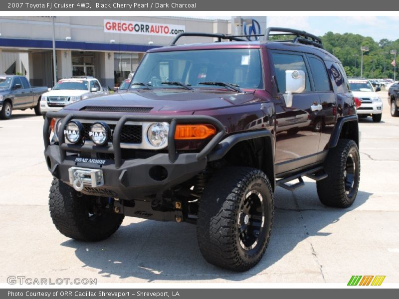 Front 3/4 View of 2007 FJ Cruiser 4WD