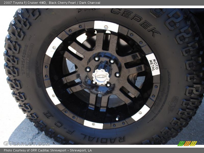 Custom Wheels of 2007 FJ Cruiser 4WD