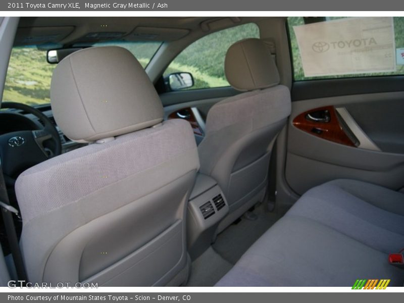 Magnetic Gray Metallic / Ash 2011 Toyota Camry XLE