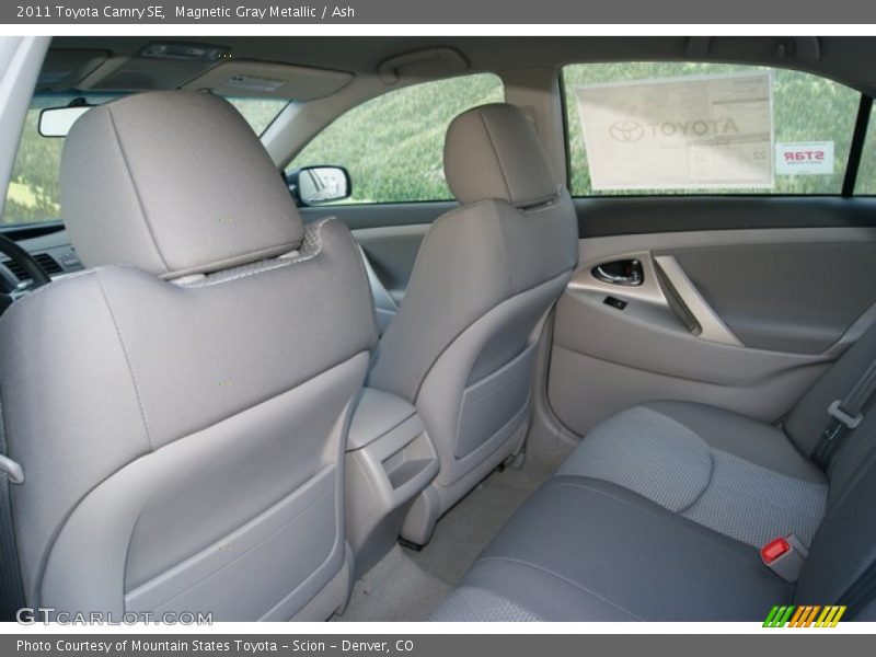 Magnetic Gray Metallic / Ash 2011 Toyota Camry SE