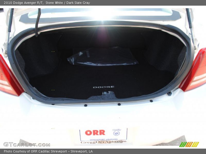 Stone White / Dark Slate Gray 2010 Dodge Avenger R/T