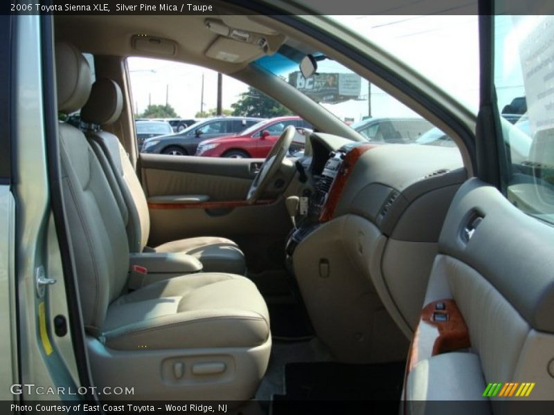 Silver Pine Mica / Taupe 2006 Toyota Sienna XLE