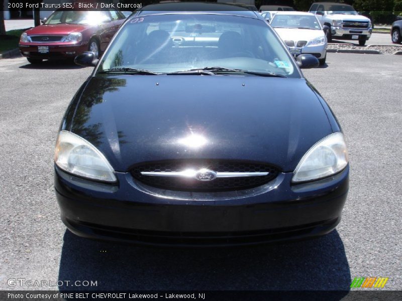 Black / Dark Charcoal 2003 Ford Taurus SES