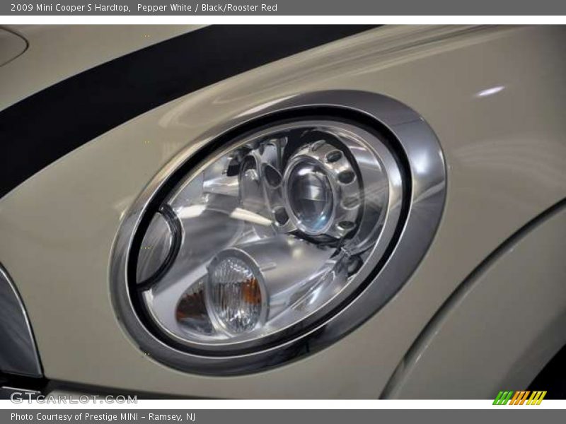 Pepper White / Black/Rooster Red 2009 Mini Cooper S Hardtop