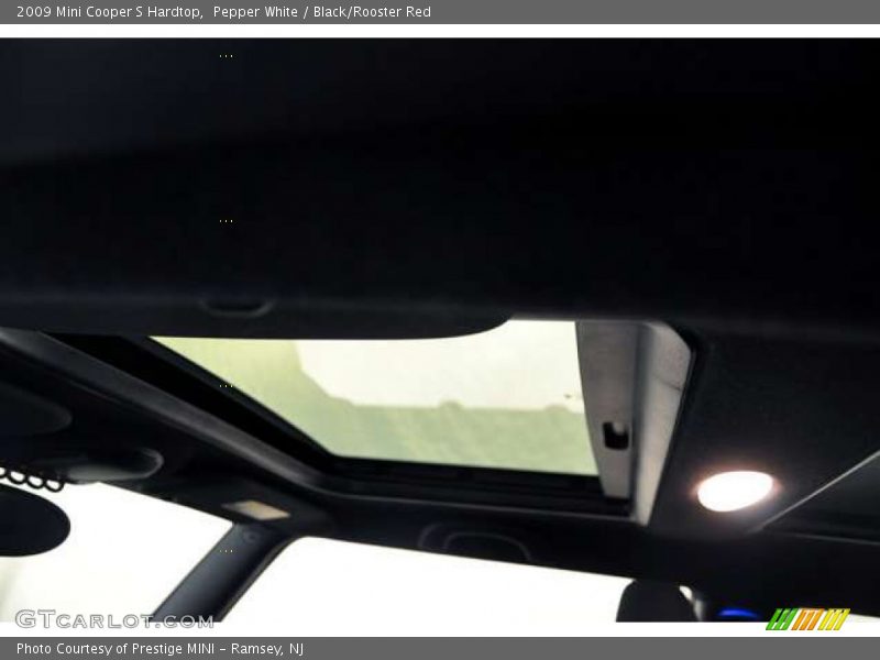 Pepper White / Black/Rooster Red 2009 Mini Cooper S Hardtop