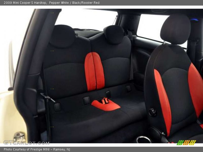 Pepper White / Black/Rooster Red 2009 Mini Cooper S Hardtop