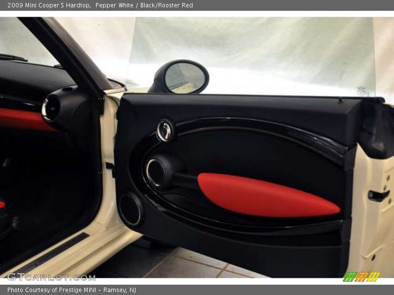 Pepper White / Black/Rooster Red 2009 Mini Cooper S Hardtop