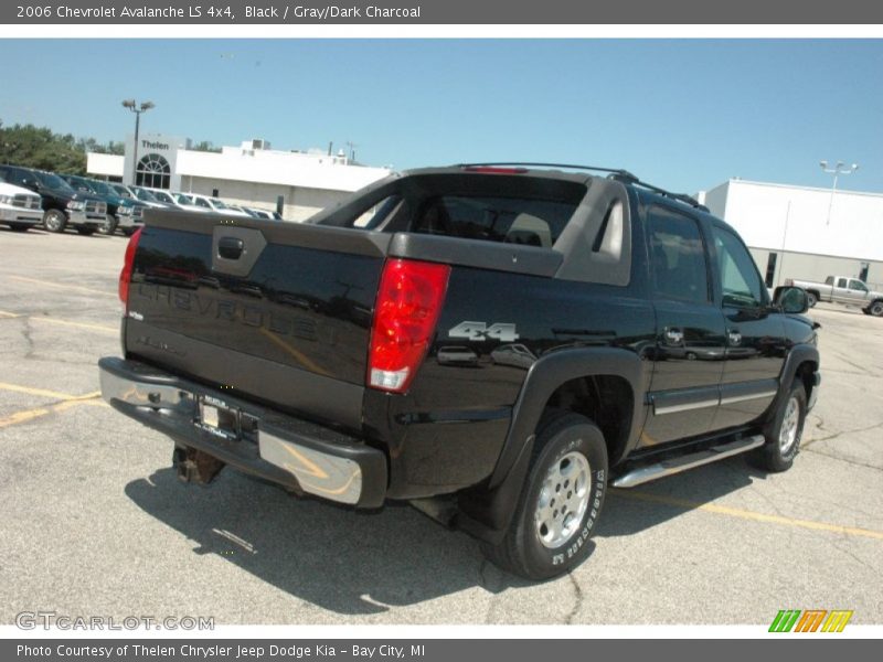 Black / Gray/Dark Charcoal 2006 Chevrolet Avalanche LS 4x4