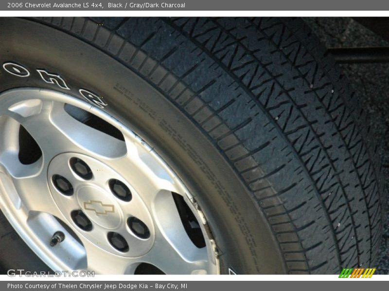 Black / Gray/Dark Charcoal 2006 Chevrolet Avalanche LS 4x4