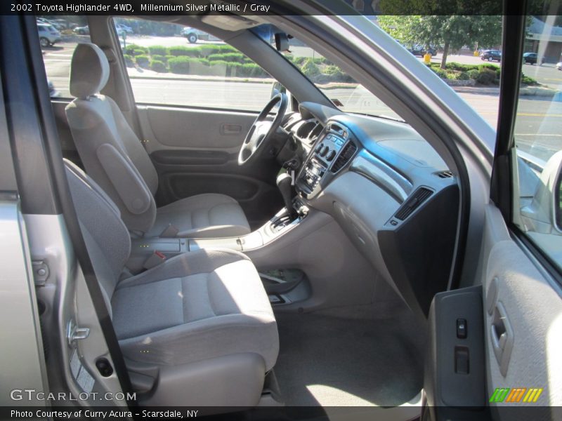 Millennium Silver Metallic / Gray 2002 Toyota Highlander 4WD