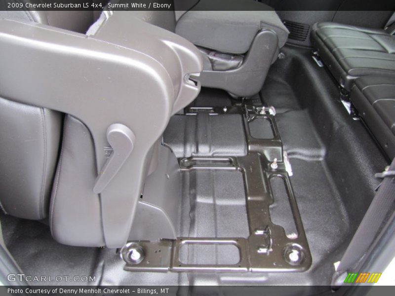 Summit White / Ebony 2009 Chevrolet Suburban LS 4x4
