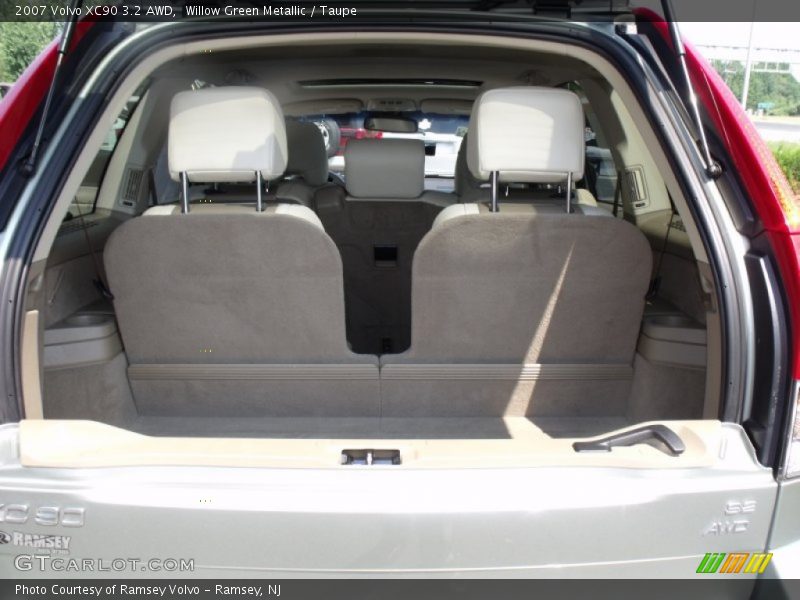 Willow Green Metallic / Taupe 2007 Volvo XC90 3.2 AWD