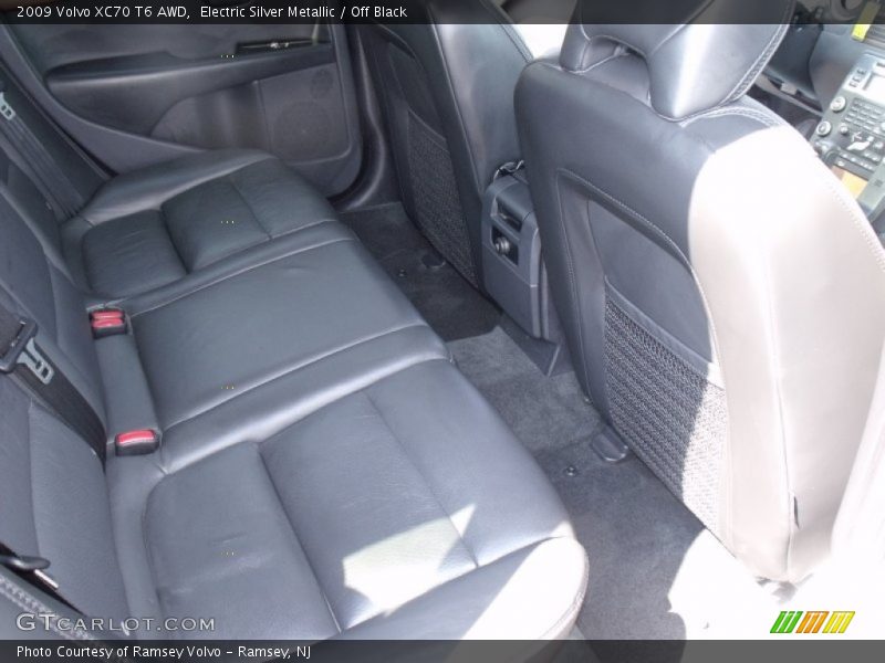  2009 XC70 T6 AWD Off Black Interior