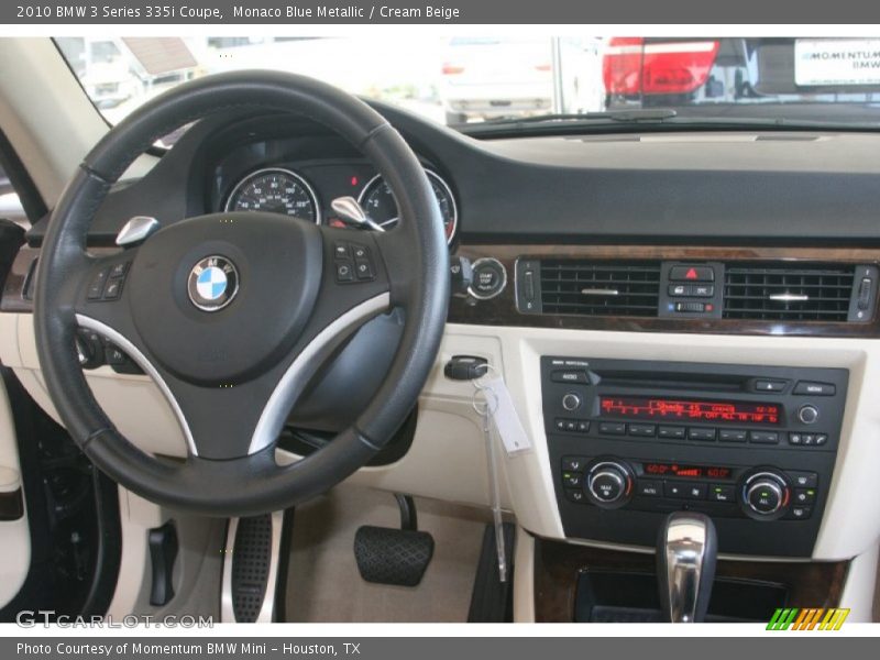 Dashboard of 2010 3 Series 335i Coupe