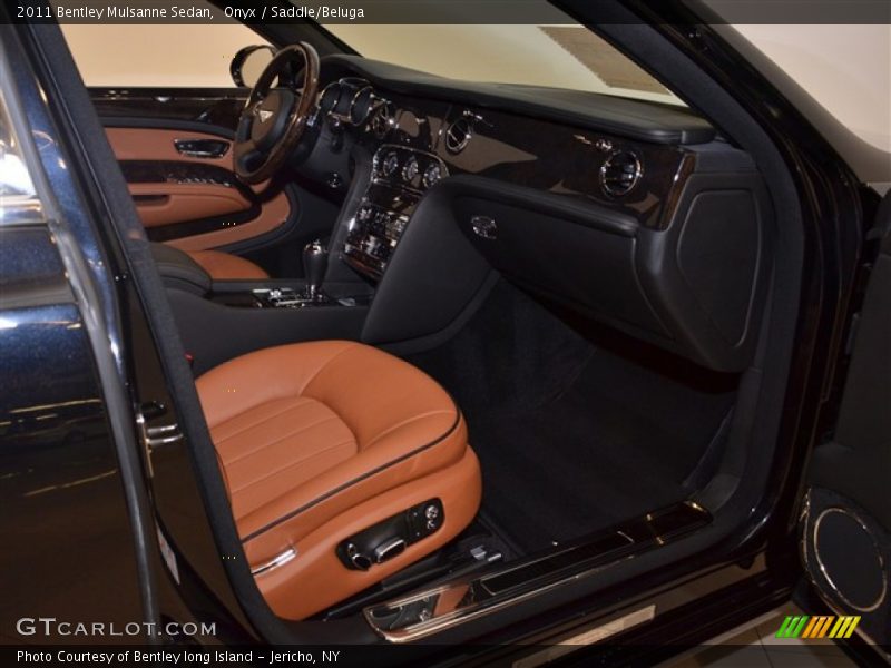 Dashboard of 2011 Mulsanne Sedan