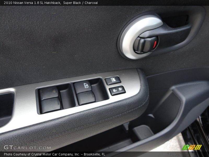 Super Black / Charcoal 2010 Nissan Versa 1.8 SL Hatchback