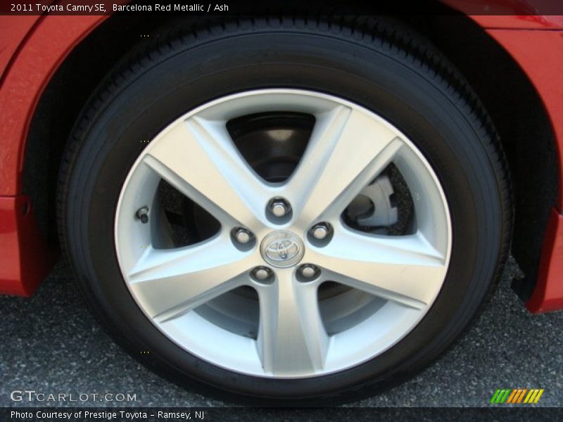 Barcelona Red Metallic / Ash 2011 Toyota Camry SE