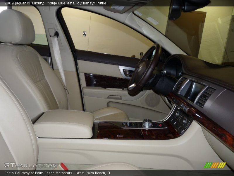 Indigo Blue Metallic / Barley/Truffle 2009 Jaguar XF Luxury