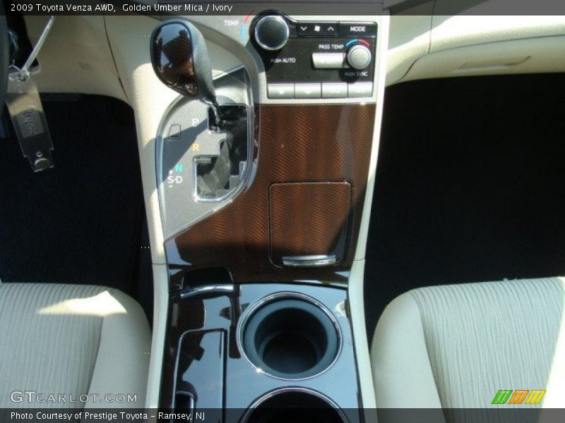 Golden Umber Mica / Ivory 2009 Toyota Venza AWD