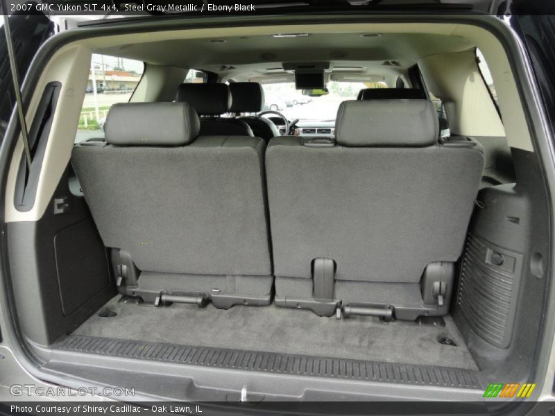  2007 Yukon SLT 4x4 Trunk