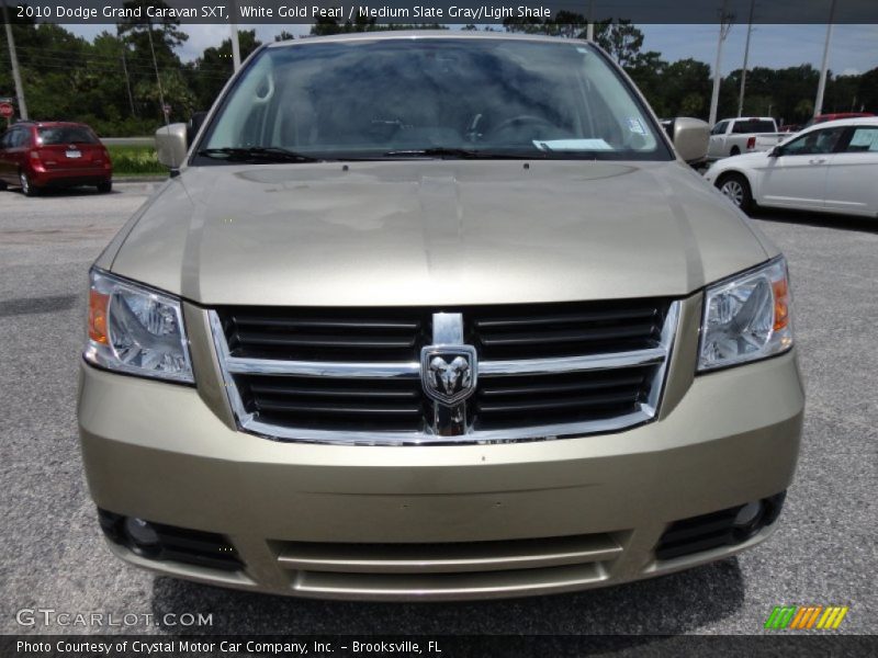 White Gold Pearl / Medium Slate Gray/Light Shale 2010 Dodge Grand Caravan SXT