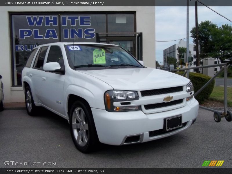 Summit White / Ebony 2009 Chevrolet TrailBlazer SS AWD