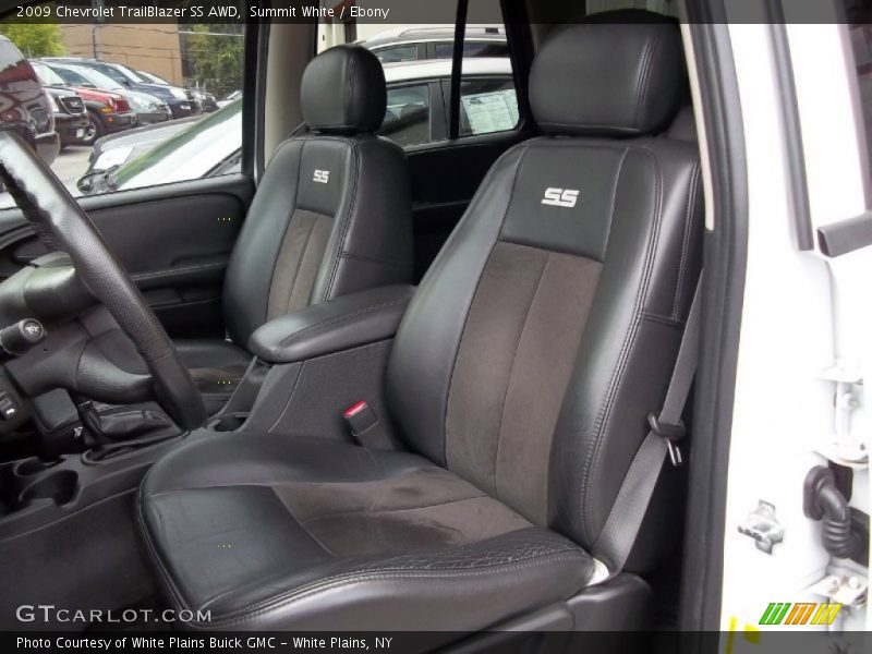  2009 TrailBlazer SS AWD Ebony Interior