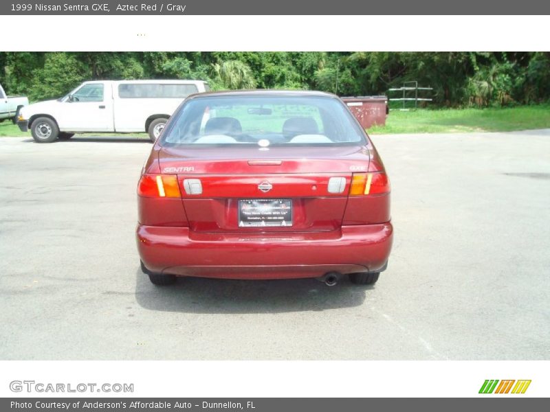 Aztec Red / Gray 1999 Nissan Sentra GXE