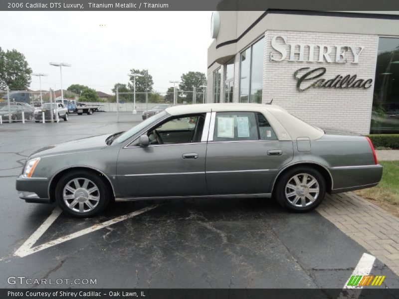 Titanium Metallic / Titanium 2006 Cadillac DTS Luxury
