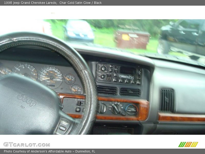 Char Gold Satin Glow / Black 1998 Jeep Grand Cherokee Laredo