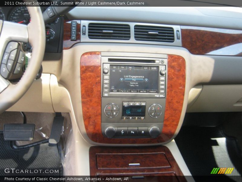 Summit White / Light Cashmere/Dark Cashmere 2011 Chevrolet Suburban LTZ