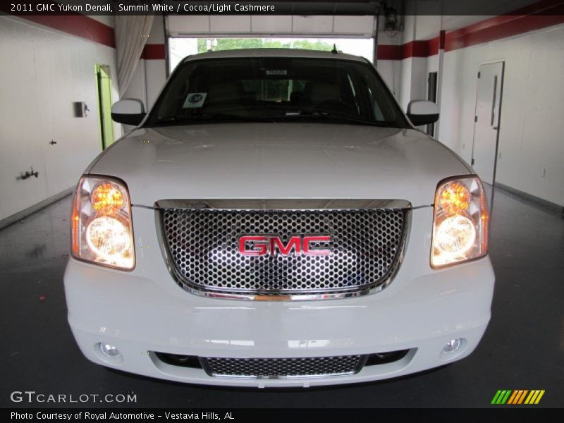 Summit White / Cocoa/Light Cashmere 2011 GMC Yukon Denali