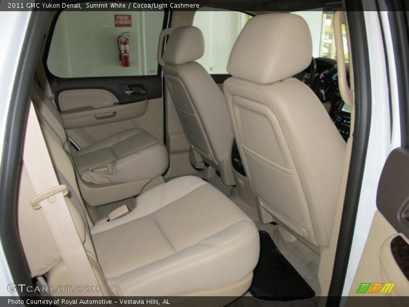 Summit White / Cocoa/Light Cashmere 2011 GMC Yukon Denali
