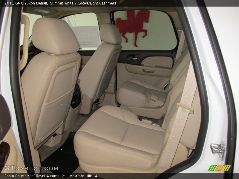 Summit White / Cocoa/Light Cashmere 2011 GMC Yukon Denali