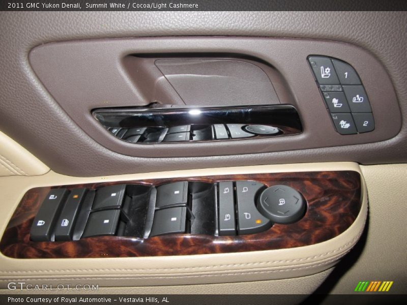 Summit White / Cocoa/Light Cashmere 2011 GMC Yukon Denali