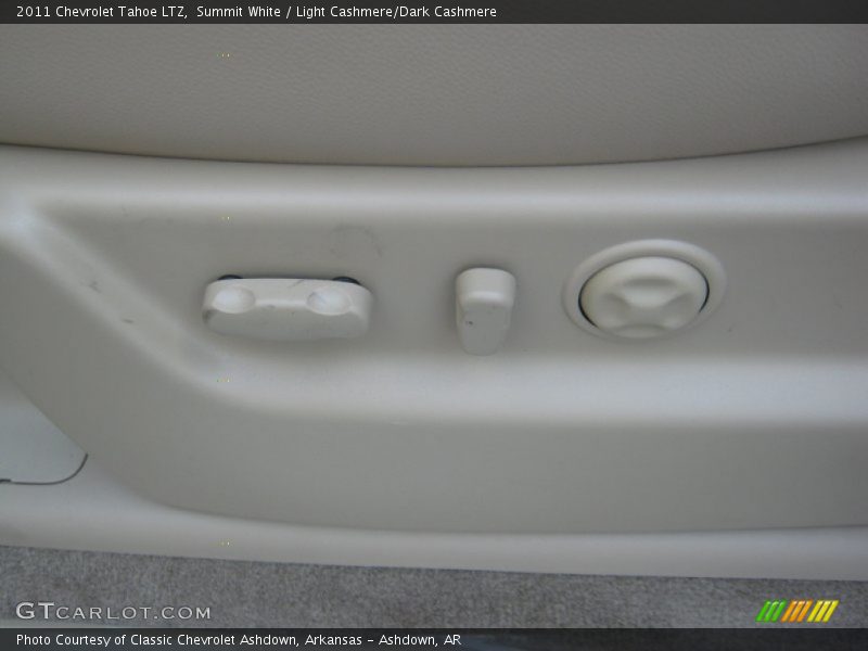 Summit White / Light Cashmere/Dark Cashmere 2011 Chevrolet Tahoe LTZ