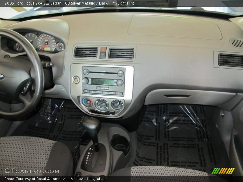 CD Silver Metallic / Dark Flint/Light Flint 2005 Ford Focus ZX4 SES Sedan