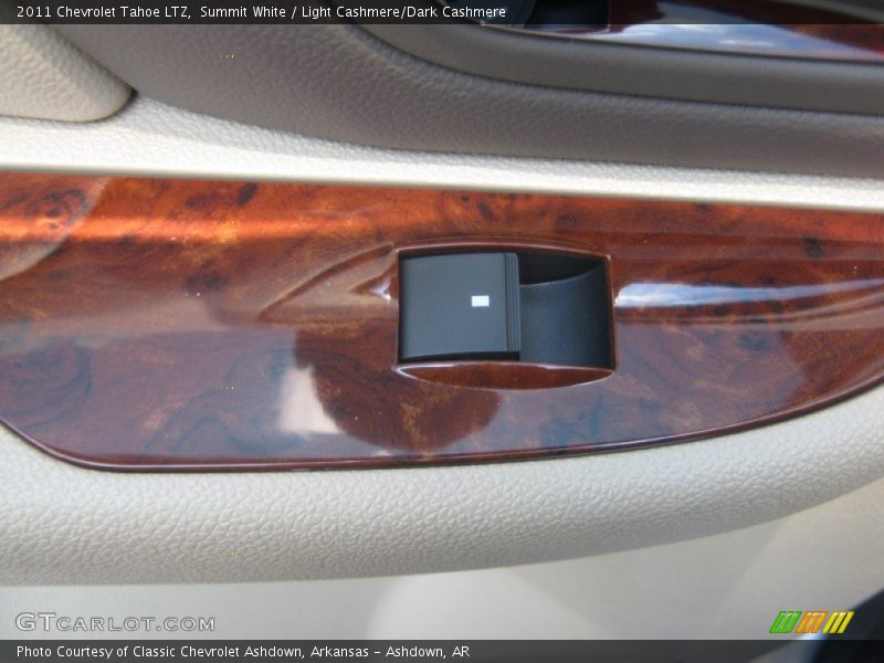 Summit White / Light Cashmere/Dark Cashmere 2011 Chevrolet Tahoe LTZ