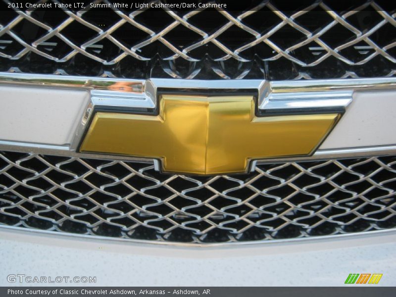 Summit White / Light Cashmere/Dark Cashmere 2011 Chevrolet Tahoe LTZ