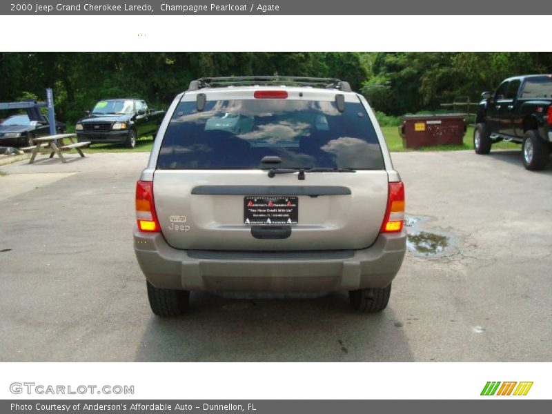 Champagne Pearlcoat / Agate 2000 Jeep Grand Cherokee Laredo