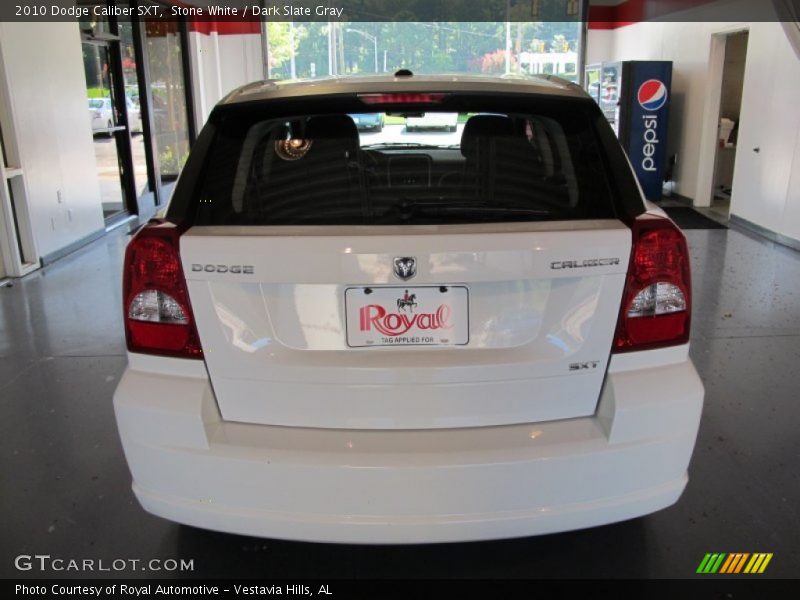 Stone White / Dark Slate Gray 2010 Dodge Caliber SXT