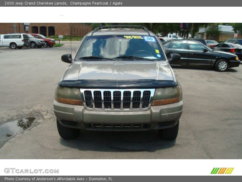 Champagne Pearlcoat / Agate 2000 Jeep Grand Cherokee Laredo