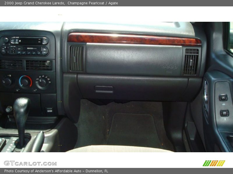 Champagne Pearlcoat / Agate 2000 Jeep Grand Cherokee Laredo