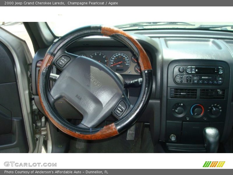 Champagne Pearlcoat / Agate 2000 Jeep Grand Cherokee Laredo